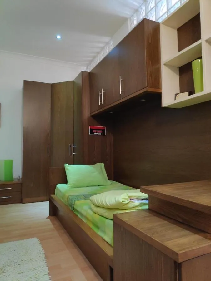 Central 2 Bedroom Apartment In Valletta