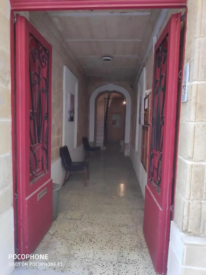 Central 2 Bedroom Apartment In Valletta Malta
