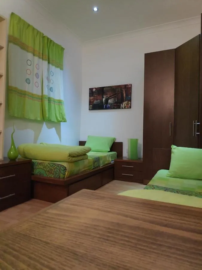 Central 2 Bedroom Apartment In Valletta Malta