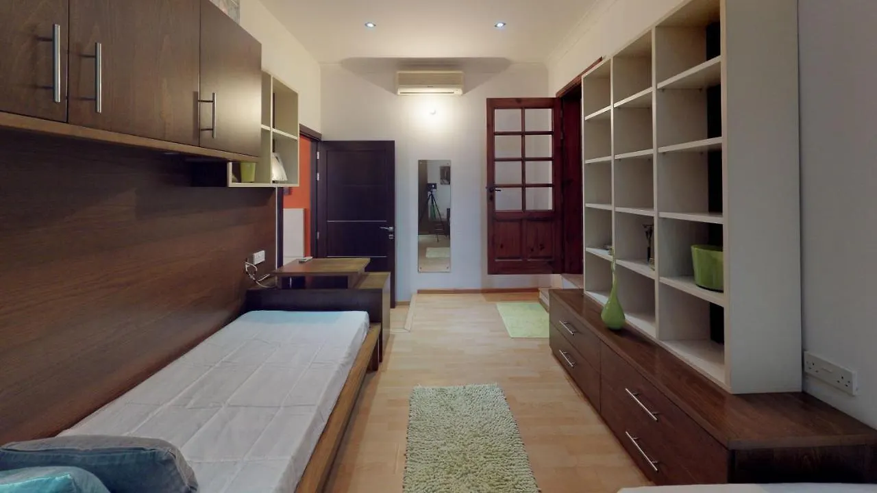 Central 2 Bedroom Apartment In Valletta